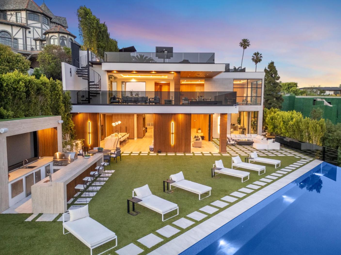 Somera Masterpiece Los Angeles